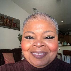 Meet your Posher, Martha m